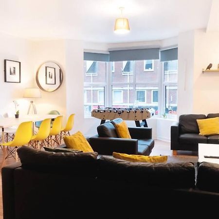 Apartment Up To 9 Close To Centre, Big Tv And Wifi Cardiff Exterior photo