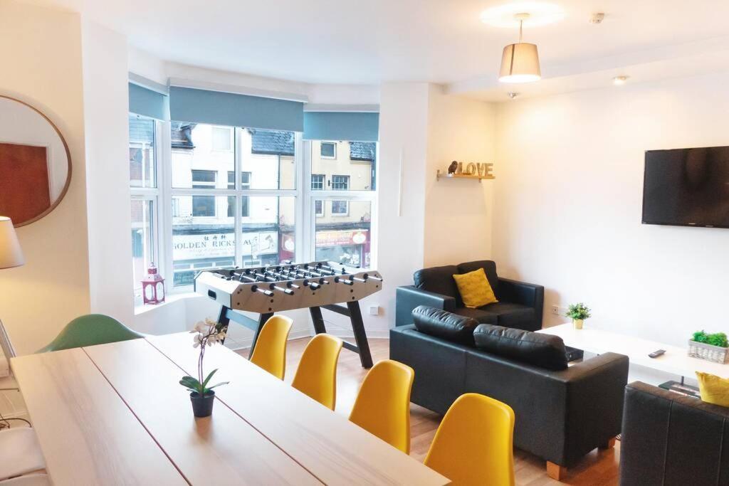 Apartment Up To 9 Close To Centre, Big Tv And Wifi Cardiff Exterior photo